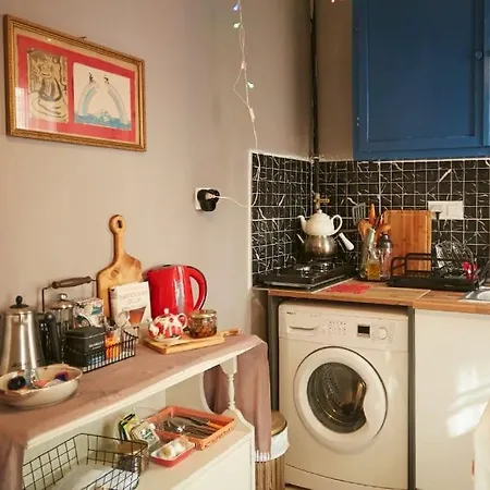 Cozy 1 Bedroom In The Heart Of Taksim Istanbul