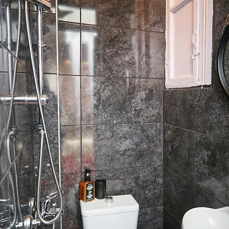 Cozy 1 Bedroom In The Heart Of Taksim Istanbul